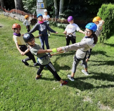 TABĂRĂ DE AVENTURĂ ÎN NATURĂ SAU PE 2 ROȚI LA PREDEAL